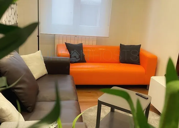 Vivienda Turistica Urbana En Santuchu, Comoda, Funcional Y Con Parking *