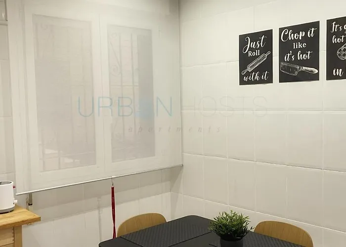 Vivienda Turistica Urbana En Santuchu, Comoda, Funcional Y Con Parking Lägenhet *