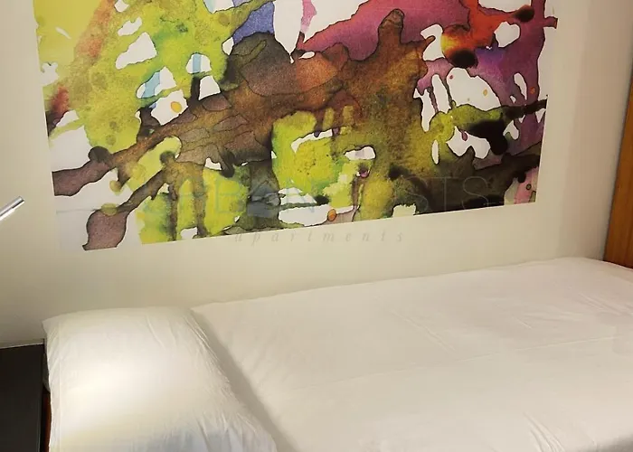 Vivienda Turistica Urbana En Santuchu, Comoda, Funcional Y Con Parking * Bilbao